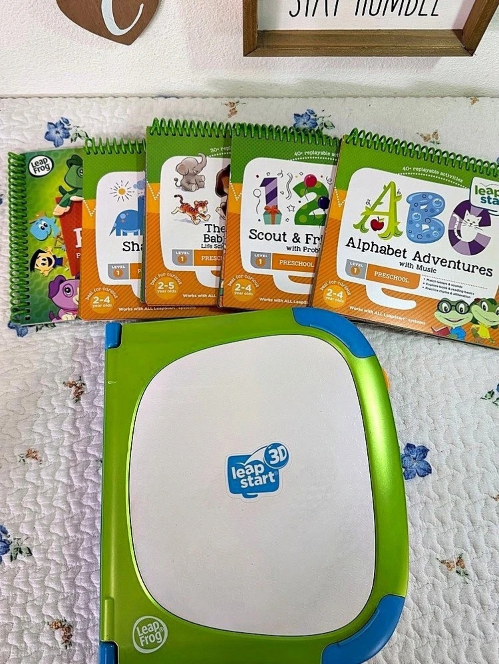 LeapFrog LeapStart 3D Interactive Learning System with 5 Books